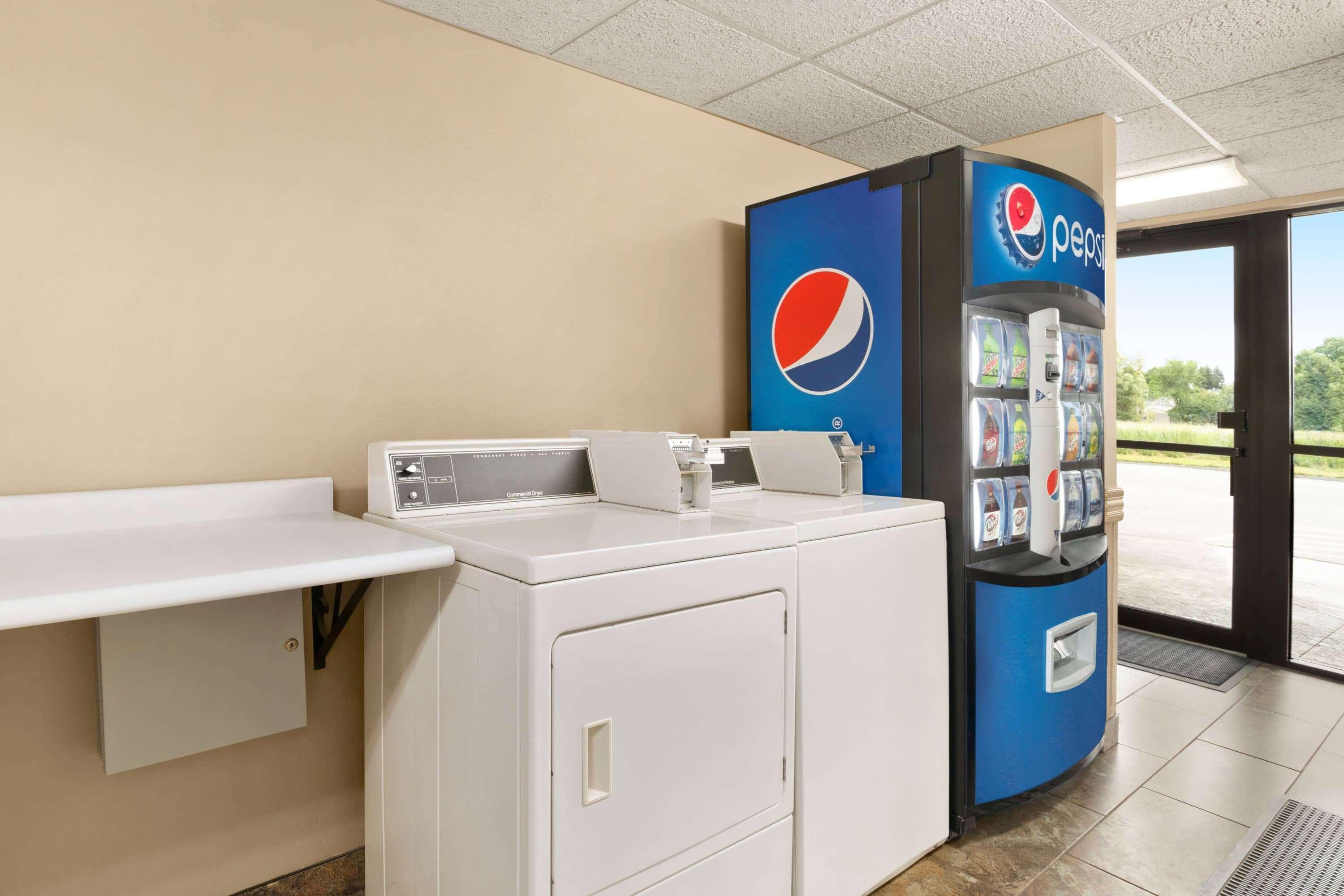 Americinn By Wyndham Virginia Dış mekan fotoğraf